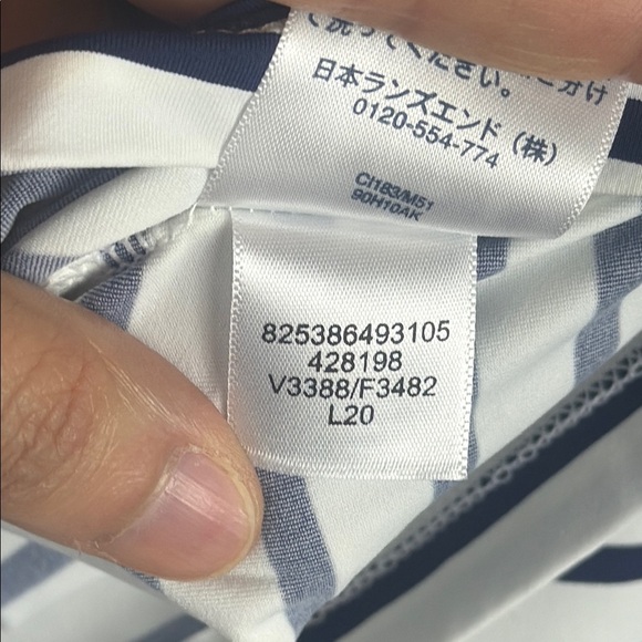 Lands' End UPF 50 Long Sleeve Relaxed Rash Guard White/Deep Sea Stripe Size L - Picture 8 of 9